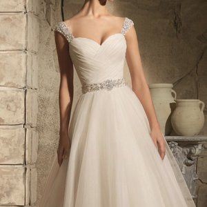 Mori Lee Wedding Gown 5375 NEW